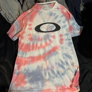 Oakley Tie-Dye Short Sleeve Tee in Coral, Light Blue & White